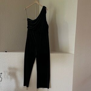 Express One-Shoulder Dark Green Velvet Jumpsuit - XL